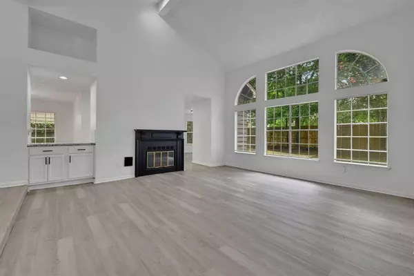 5426 Garden Village DR, Houston, TX 77339