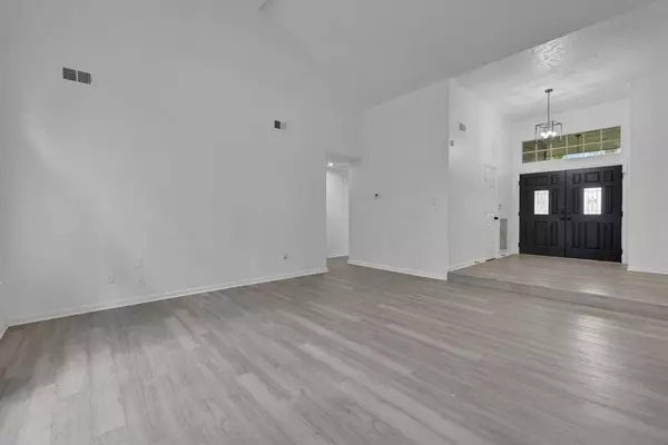 5426 Garden Village DR, Houston, TX 77339