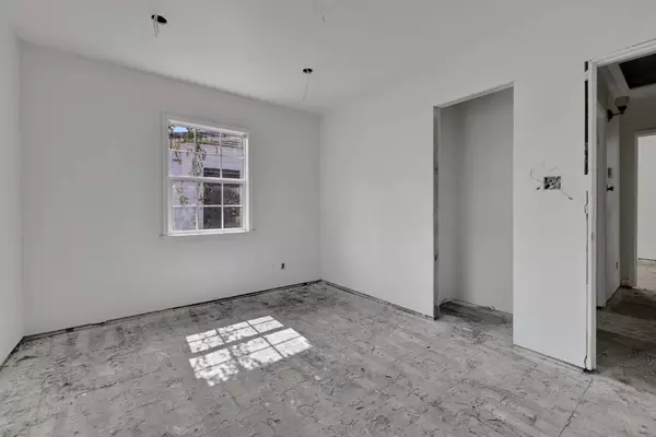 3842 Blodgett ST, Houston, TX 77004