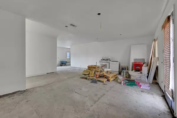 3842 Blodgett ST, Houston, TX 77004