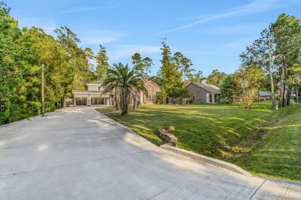 32726 Riverwood DR, Magnolia, TX 77354