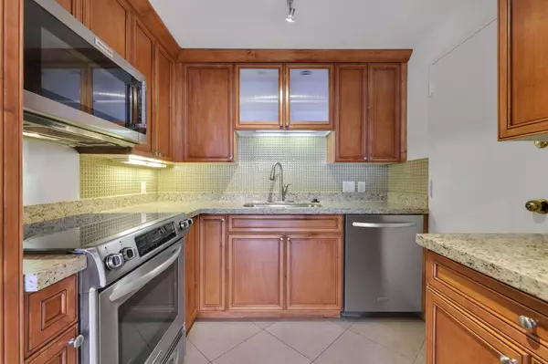 5000 Montrose BLVD #18C, Houston, TX 77006