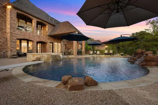 103 Oak Grove Lane, Boyd, TX 76023