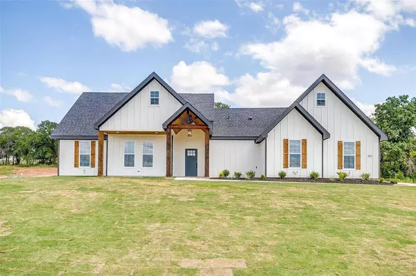 332 Jonny Boy Way, Springtown, TX 76082