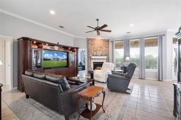 3217 S Bay Breeze Lane, Fort Worth, TX 76179