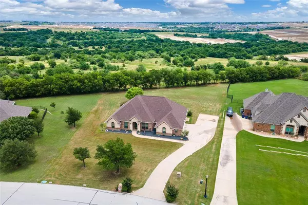 3217 S Bay Breeze Lane, Fort Worth, TX 76179