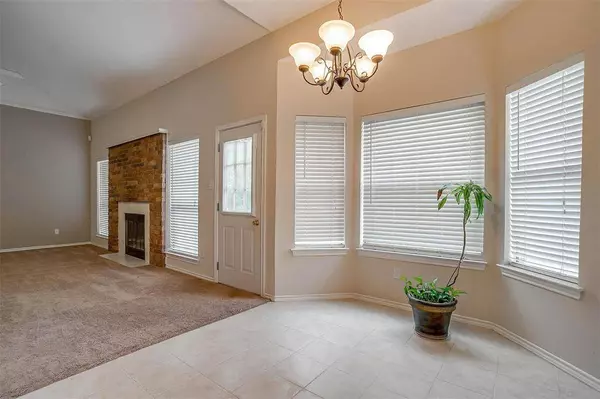 6620 Shadydell Drive, Fort Worth, TX 76135