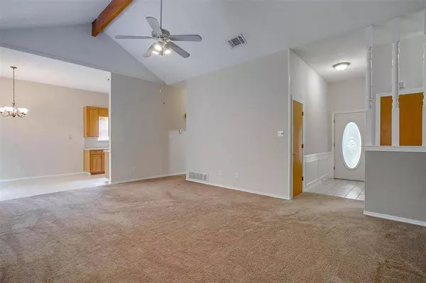 6620 Shadydell Drive, Fort Worth, TX 76135