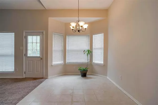 6620 Shadydell Drive, Fort Worth, TX 76135