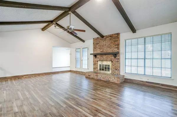 7748 Skylake Drive, Fort Worth, TX 76179