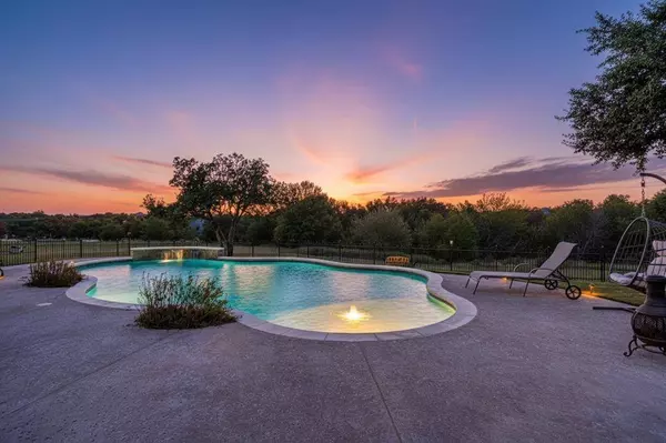 9325 Harbour View Lane, Fort Worth, TX 76179