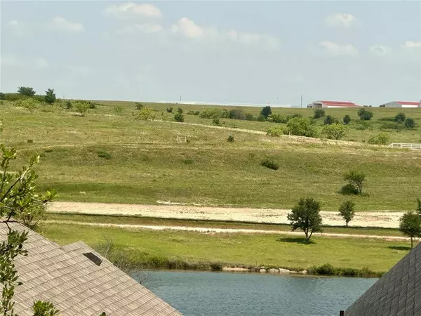 135 Derrett Lane, Rhome, TX 76078