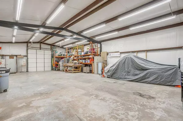 7037 Camp Street, Azle, TX 76020