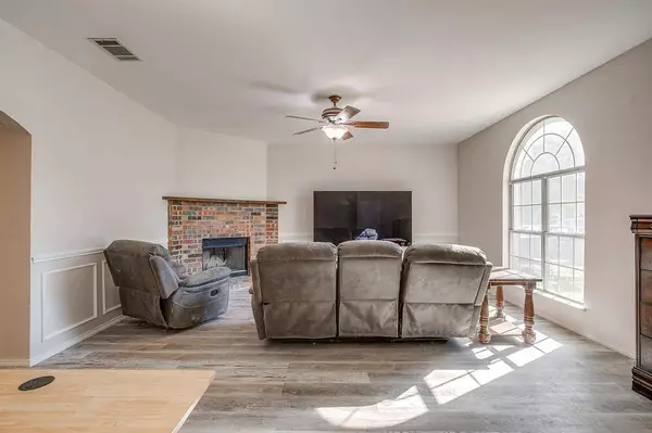 1511 Antelope Run, Arlington, TX 76002