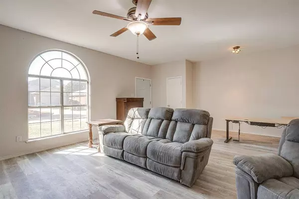 1511 Antelope Run, Arlington, TX 76002