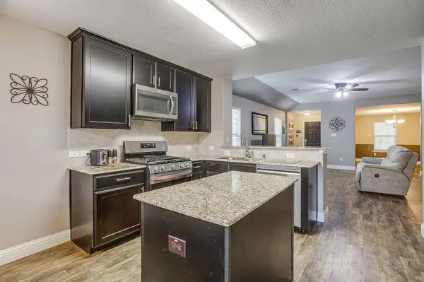 3136 Sangria Lane, Fort Worth, TX 76177