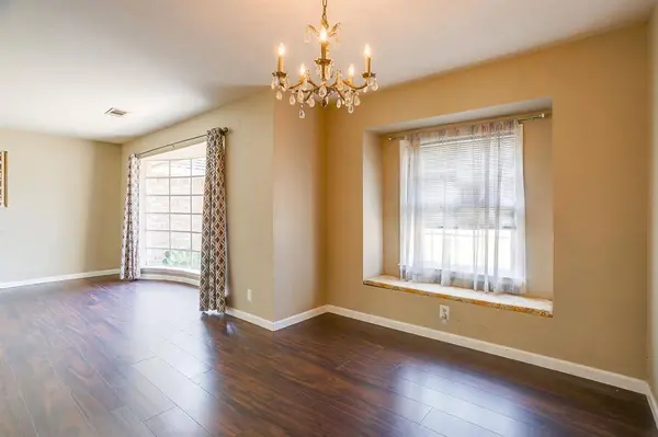 3816 Wilkie Way, Fort Worth, TX 76133
