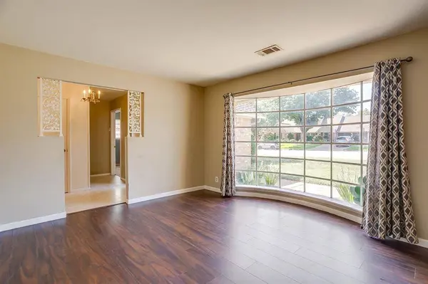 3816 Wilkie Way, Fort Worth, TX 76133