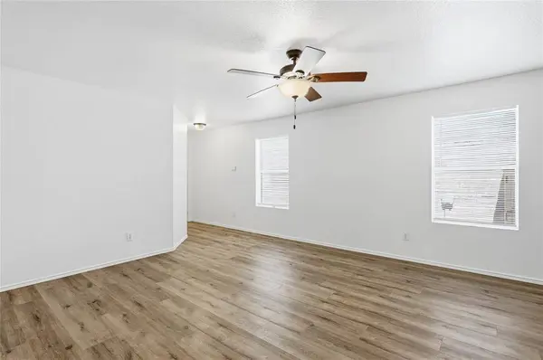 6712 Meadow Way Lane, Fort Worth, TX 76179