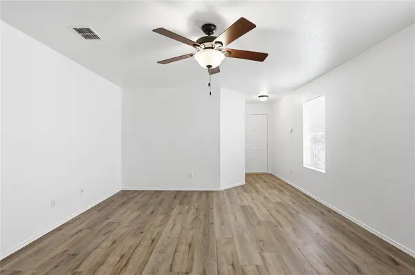 6712 Meadow Way Lane, Fort Worth, TX 76179