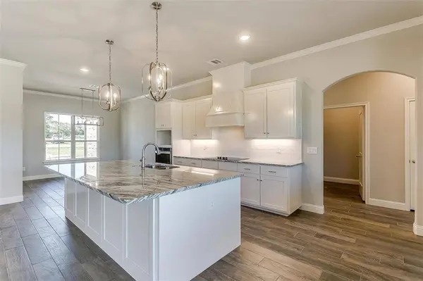 1014 Gonzollas Road, Springtown, TX 76082