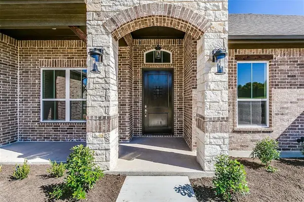 1014 Gonzollas Road, Springtown, TX 76082