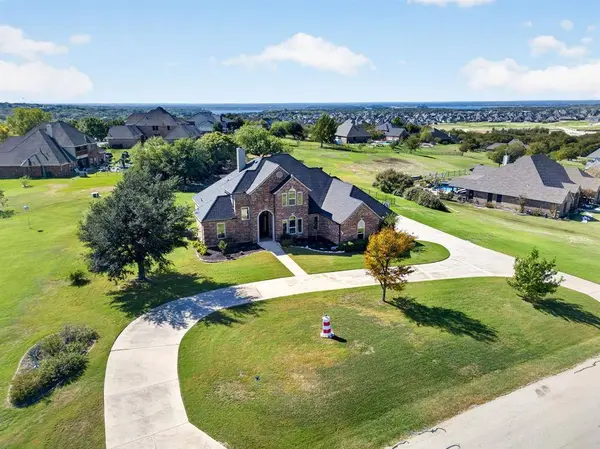 3708 N Lighthouse Hill Lane, Fort Worth, TX 76179