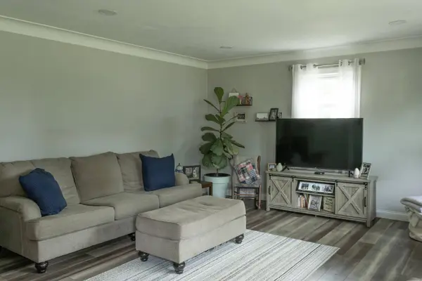 216 Larkspur Avenue, Portage, MI 49002