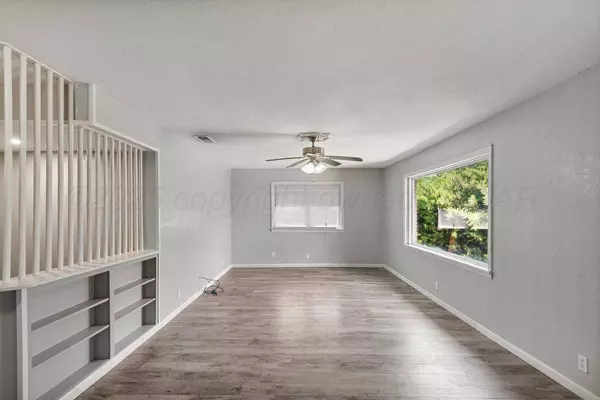 108 Gardner ST, Borger, TX 79007