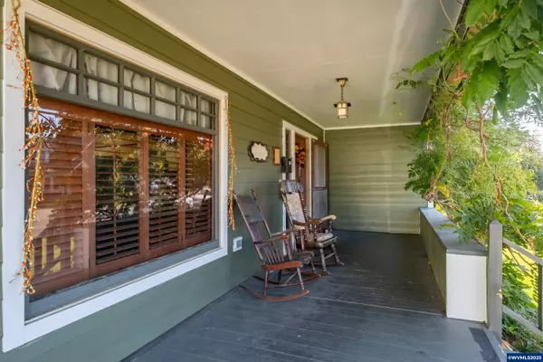 363 2nd St, Lebanon, OR 97355