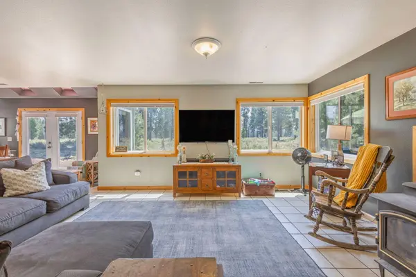 54811 Lonesome Pine RD, Bend, OR 97707