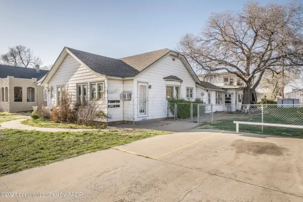 1008 SW 11TH AVE, Amarillo, TX 79107
