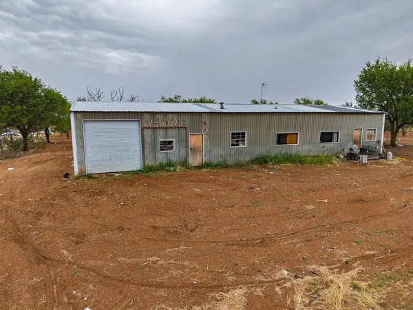 3331 E 2nd ST, Clarendon, TX 79226