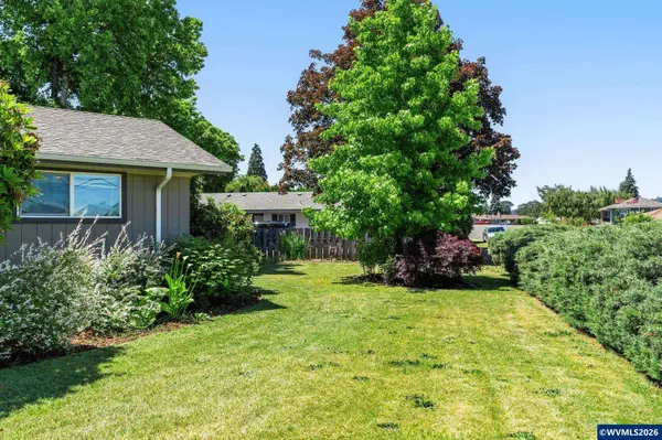 401 Wagon Wheel Dr, Lebanon, OR 97355