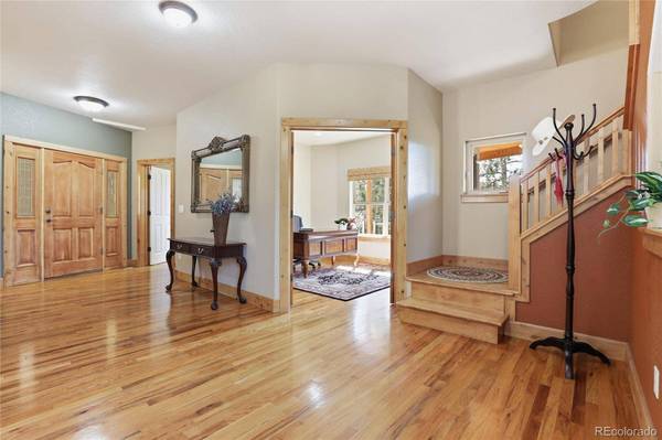 5033 Hillstone LN, Evergreen, CO 80439