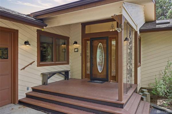 90 Rose Hip LN, Evergreen, CO 80439