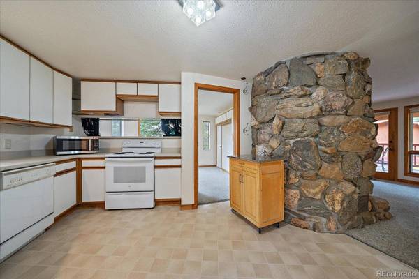 475 Circle DR, Evergreen, CO 80439