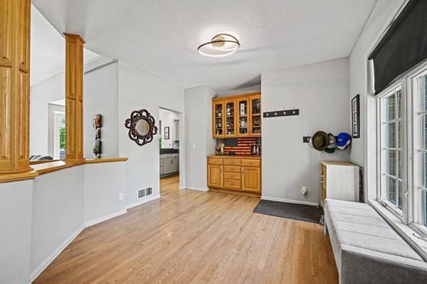 8150 9th Street PL N, Saint Paul, MN 55128