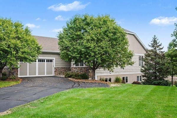10776 Lyndale Bluffs TRL