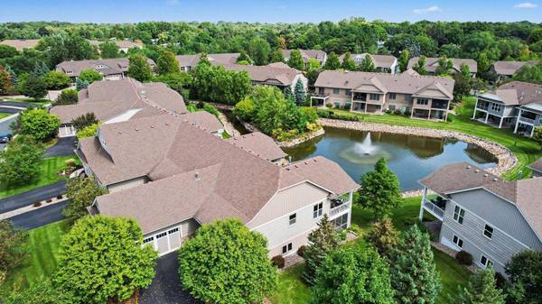10776 Lyndale Bluffs TRL, Bloomington, MN 55420