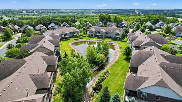 10776 Lyndale Bluffs TRL, Bloomington, MN 55420