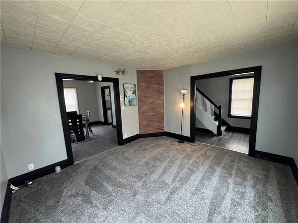 44 Short ST, Rochester, NY 14609