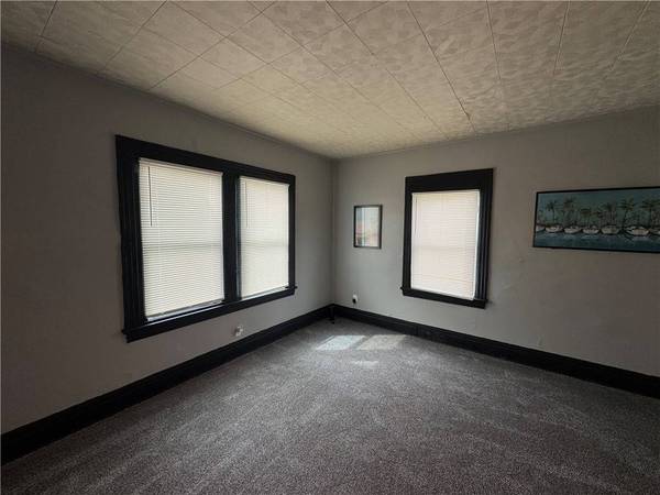 44 Short ST, Rochester, NY 14609