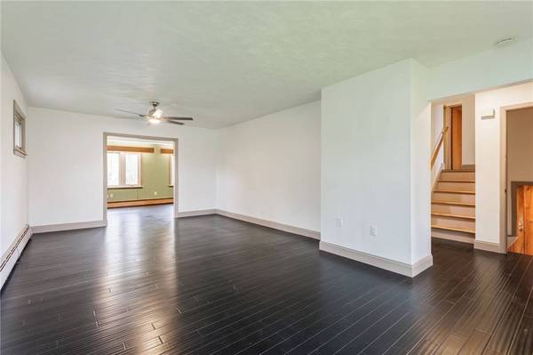 111 Brooklea DR, Rochester, NY 14624