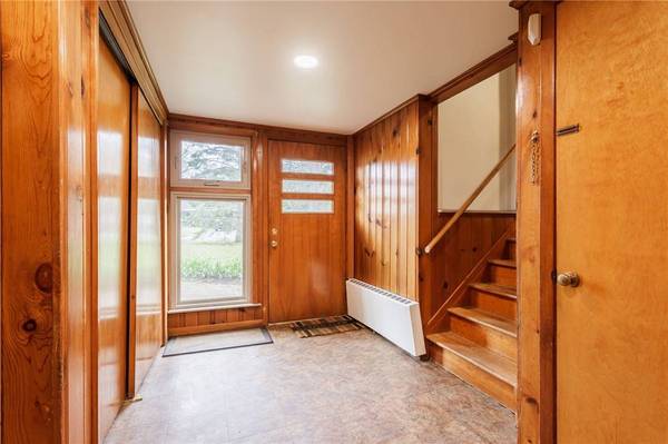 111 Brooklea DR, Rochester, NY 14624