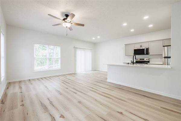 32 Durant PL, Fairport, NY 14450