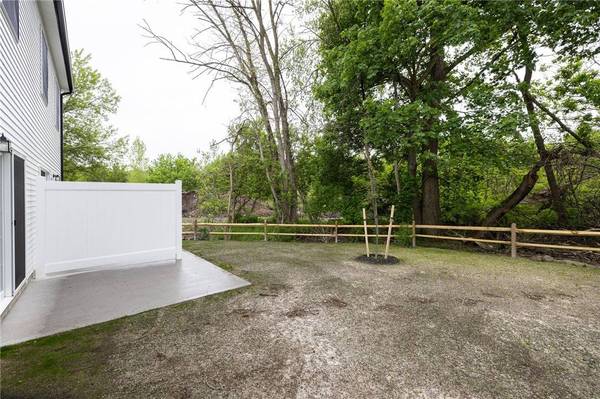 32 Durant PL, Fairport, NY 14450