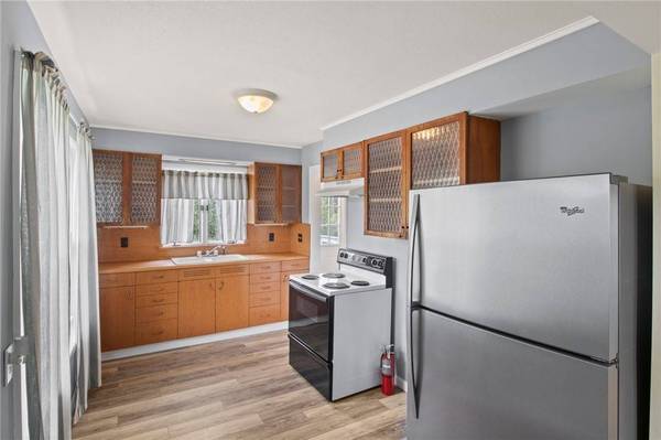 1630 Lehigh Station RD, Henrietta, NY 14467