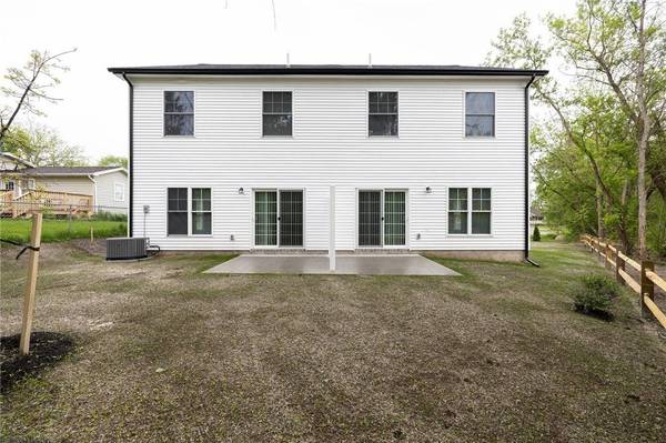 32 Durant PL, Fairport, NY 14450