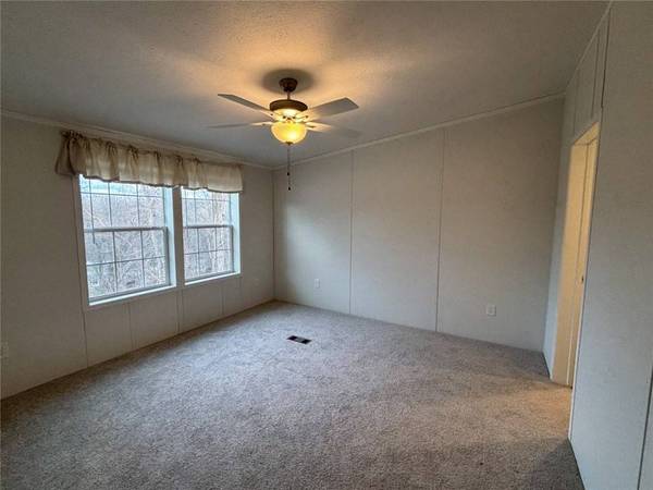 36 Sebastian DR, Rochester, NY 14625